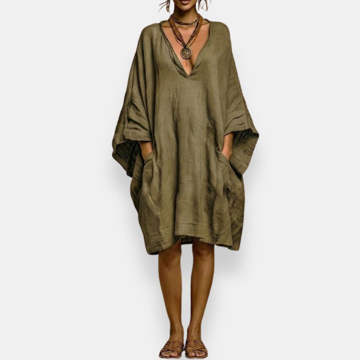 Cassienne | Robe Oversize Décolletée